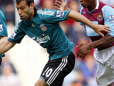 futbal, Javier Mascherano, Liverpool,