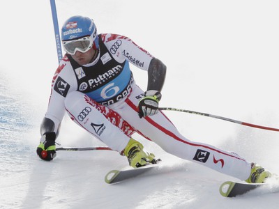 Georg Streitberger vyhral Super G