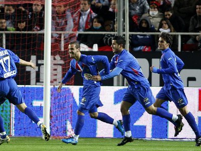 Hráči Getafe oslavujú gól