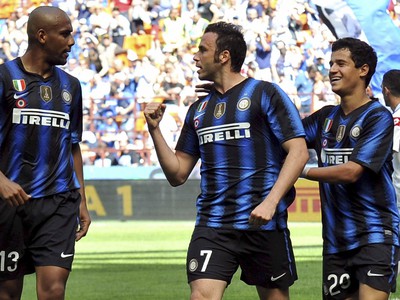 Giampaolo Pazzini oslavuje gól