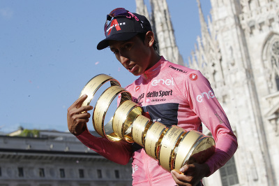 Egan Bernal víťazom Giro