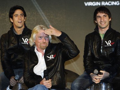 Glock, Branson a Di