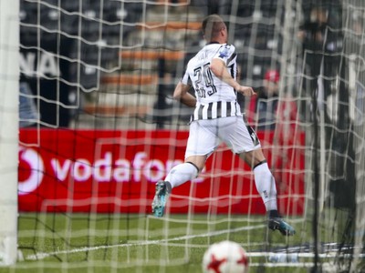 Róbert Mak (29) strelil víťazný gól a poslal PAOK do čela tabuľky