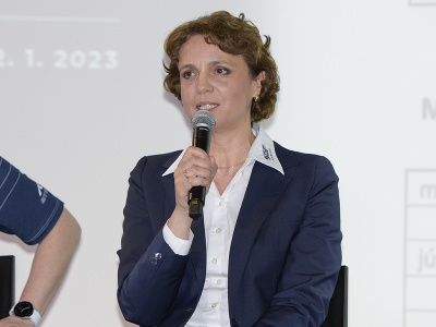 Prezidentka Slovenskej gymnastickej federácie Monika Šišková počas vyhlásenia najúspešnejších športovcov Slovenskej gymnastickej federácie za rok 2022