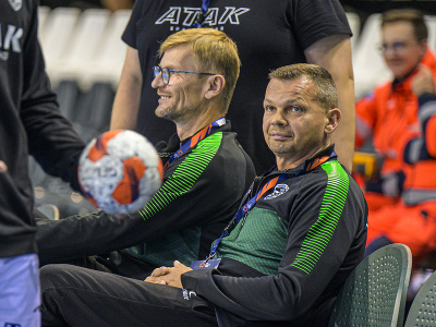 Zľava asistent trénera Prešova