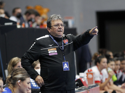 Tréner slovenskej reprezentácie žien Pavol Streicher 