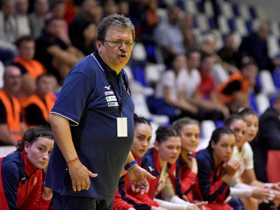 Tréner slovenskej reprezentácie žien v hádzanej Pavol Streicher