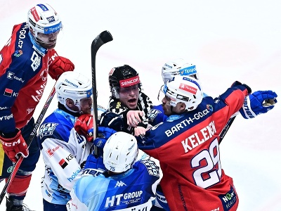 Miloš Kelemen v šarvátke