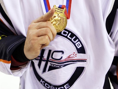 Zlatá medaila Kośičanov