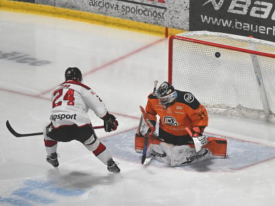 Dominik Riečický (Košice) inkasuje