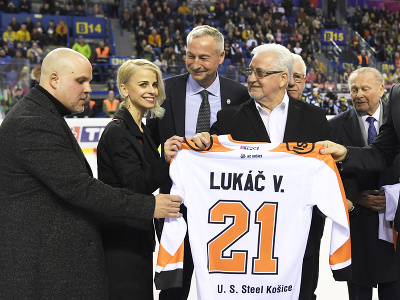 Hokejový klub HC Košice uviedol do svojej Siene slávy bratov Imricha, Jozefa a Vincenta Lukáčovcov