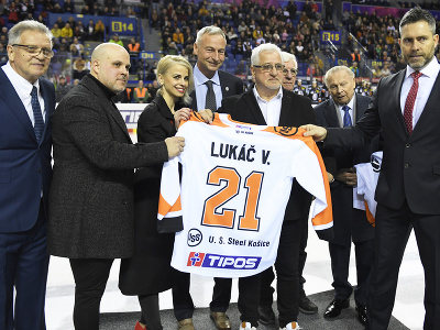 Hokejový klub HC Košice uviedol do svojej Siene slávy bratov Imricha, Jozefa a Vincenta Lukáčovcov