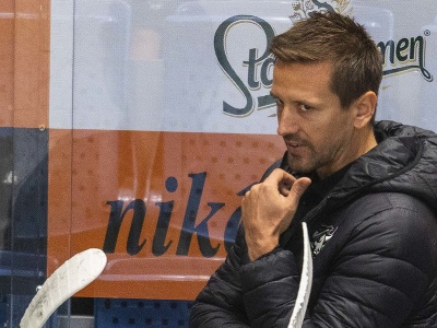 Tréner HC Mikron Nové Zámky Erik Čaládi