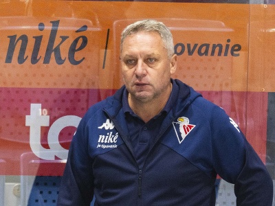 Tréner HC Slovan Bratislava Peter Oremus