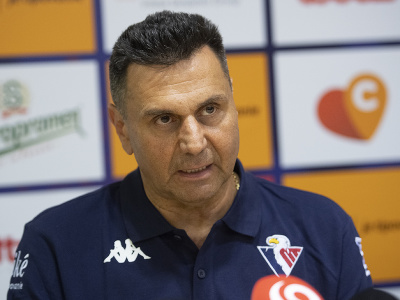 Nový tréner HC Slovan Bratislava Vladimír Růžička