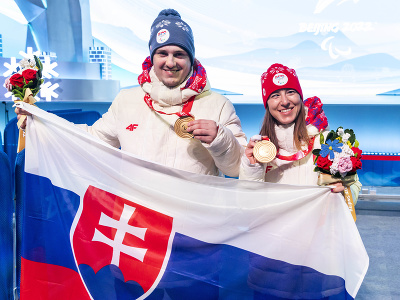 Sprava: Slovenská zjazdová lyžiarka Henrieta Farkašová a jej navádzač Martin Motyka
