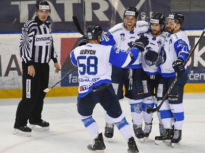 Radosť hráčov HK Poprad po strelenom góle