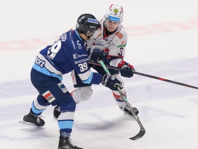 Zľava Jakub Lacka (Nitra)