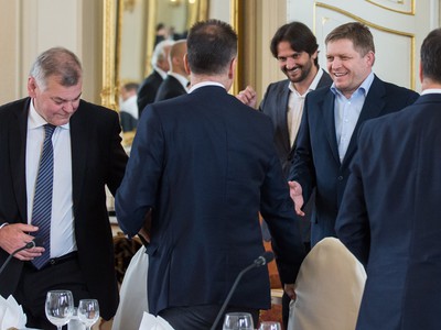 Premiér Robert Fico pozval slovenských hokejistov na obed