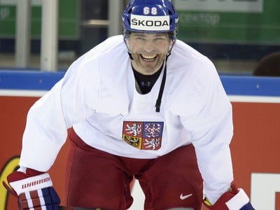 Česká hokejová legenda Jaromír Jágr na tréningu počas svetového šampionátu v Minsku.