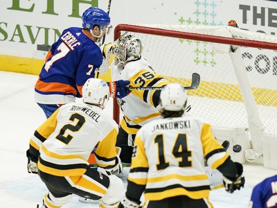 Tesný súboj Pittsburghu s New York Islanders