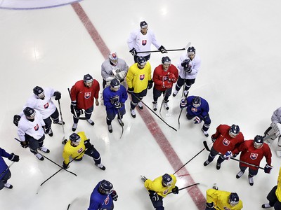 Tréning slovenských hokejistov pred zápasom s Francúzskom