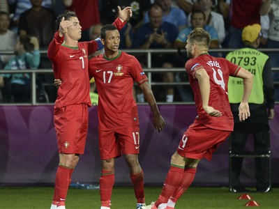Ronaldo, Nani a Miguel sa radujú z vyrovnávajúceho gólu