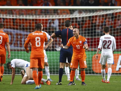 Holandský kapitán Wesley Sneijder (10)