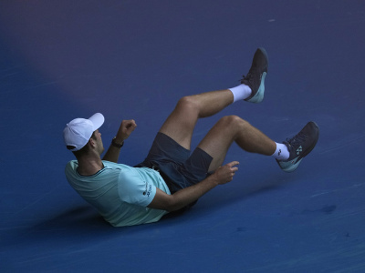 Poliak Hubert Hurkacz počas štvrťfinále Australian Open 2024