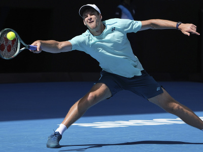 Poľský tenista Hubert Hurkacz behom štvrťfinálovej bitky na Australian Open 2024