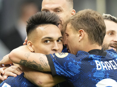 Hráči Interu sa radujú z gólu