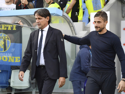 Tréner Interu Simone Inzaghi a jeho náprotivok Alessio Dionisi