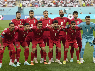 Iránski futbalisti pred zápasom s Anglickom