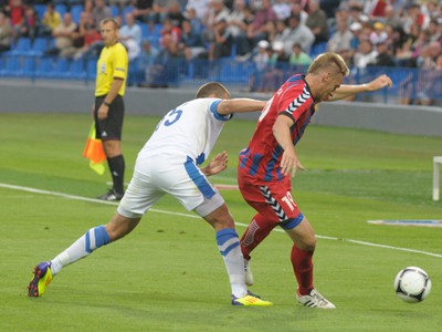 Jan Kalabaška zo Senice (vpravo) a Norbert Könyves z MTK