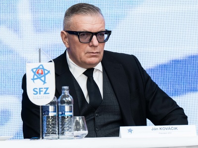 Na snímke staronový prezident