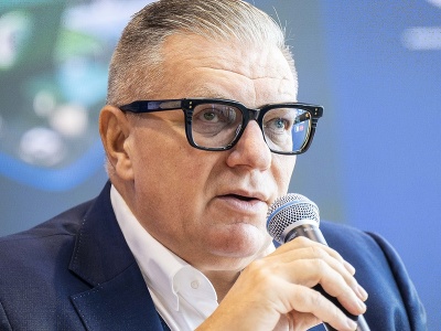 Na snímke prezident SFZ