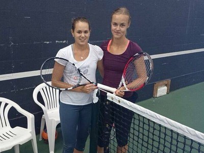Slovenské tenistky Jana Čepelová a Anna Karolína Schmiedlová v kanadskom Quebecu