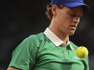 Taliansky tenista Jannik Sinner počas Roland Garros 2025