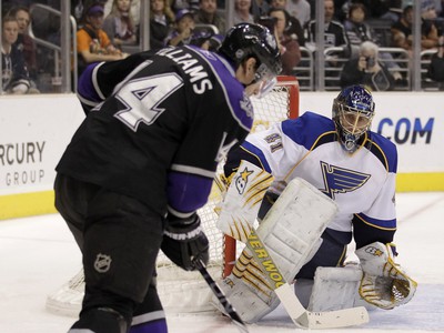 Justin Williams a Jaroslav Halák