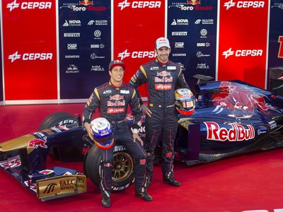 Jean-Eric Vergne a Daniel Ricciardo z Toro Rosso
