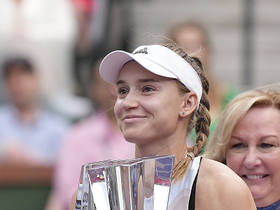 Kazašská tenistka Jelena Rybakinová sa raduje z víťazstva na prestížnom turnaji v Indian Wells