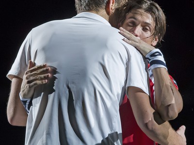 Jerzy Janowicz a David Ferrer po finálovom súboji