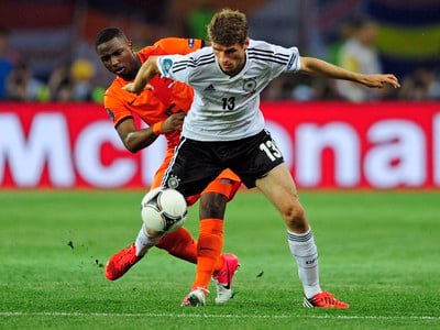 Jetro Willems a Thomas Muller