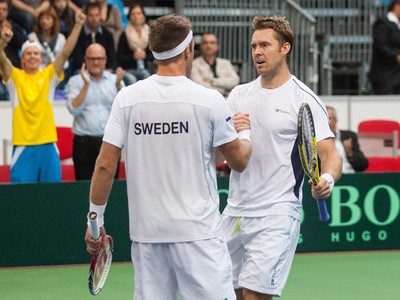 Švédski tenisti Johan Brunström a Robert Lindstedt 
