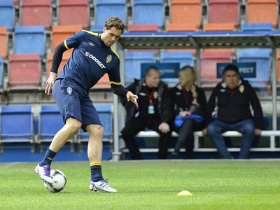 Johan Elmander počas tréningu