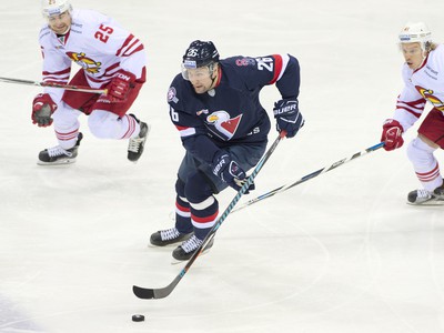 Posila Slovana Igor Musatov  počas stretnutia hokejovej KHL HC Slovan Bratislava - Jokerit Helsinki