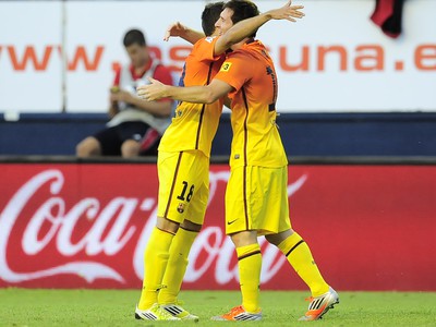 Jordi Alba a Messi oslavujúci gól