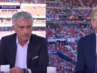 José Mourinho a Arséne Wenger počas finále Ligy majstrov