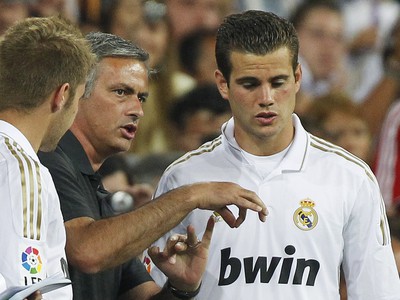 Mandi, Mourinho a Nacho