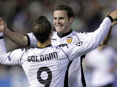 Juan Manuel Mata a Alberto Soldado